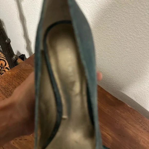 Vintage 1990’s Nine West Green Metallic Leather  Pointed Heels size 8.5 - Picture 5 of 6